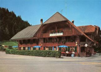 Ansichtskarte «Gasthof Rössli, 3538 Röthenbach i. E.»; Globetrotter GmbH, Karten und Dias, 6000 Luzern; abgestempelt «RÖTHENBACH IM EMMENTAL, 19.4.74»; gelaufen nach Regensdorf ZH	